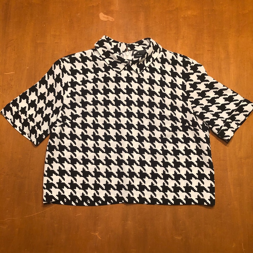 Kendall and Kylie Patterned Crop Top with Collar